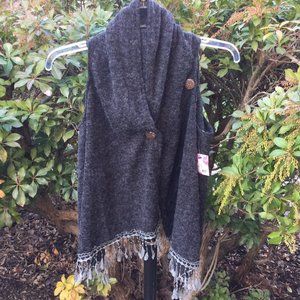 Cowl Front End Lace Trim Wrap